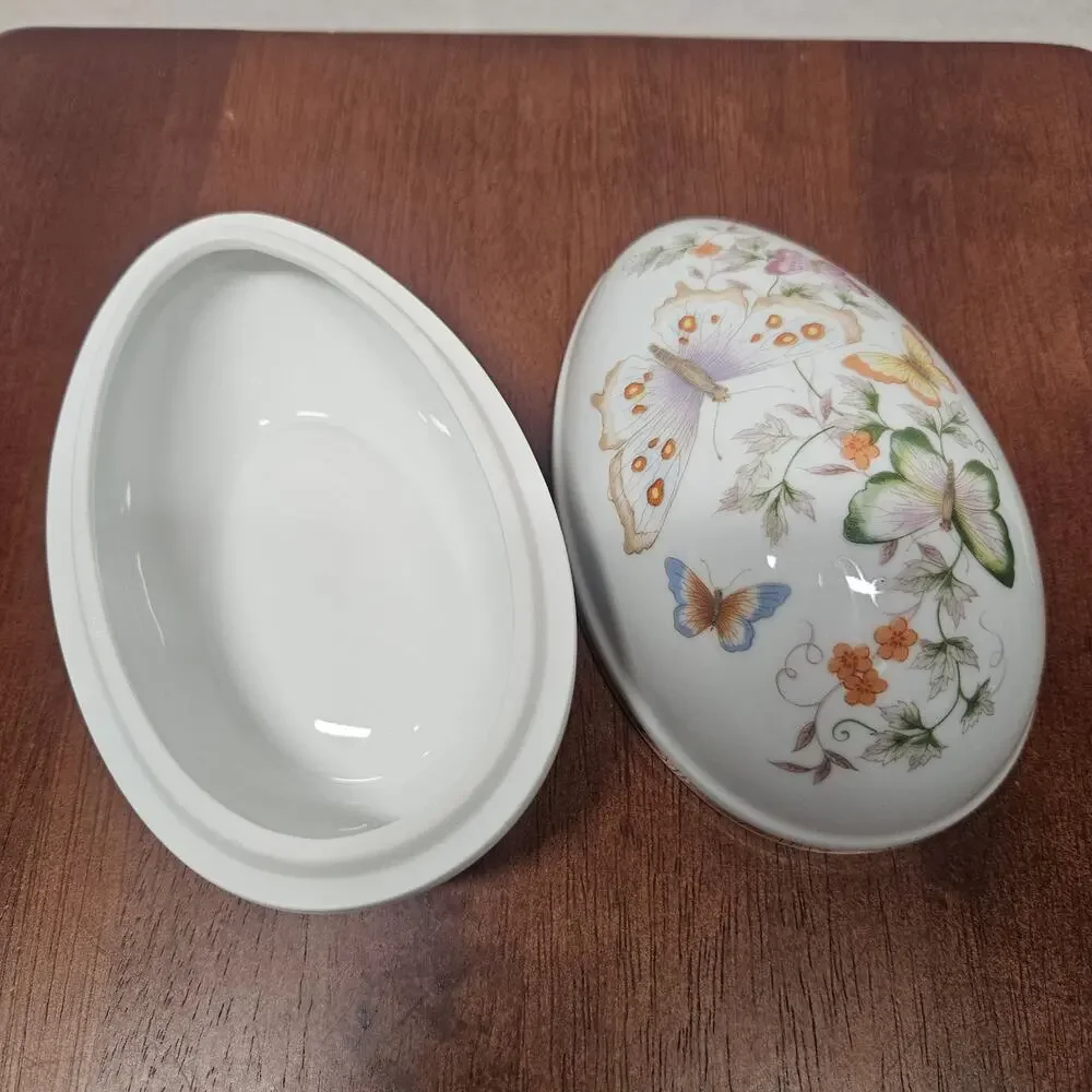 Vintage 1974 Avon Egg Shaped Butterfly Theme Trinket Dish w/ 22K Gold Trim